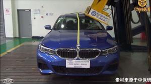 新宝马3系试驾视频,驾驭激情，尽享科技革新